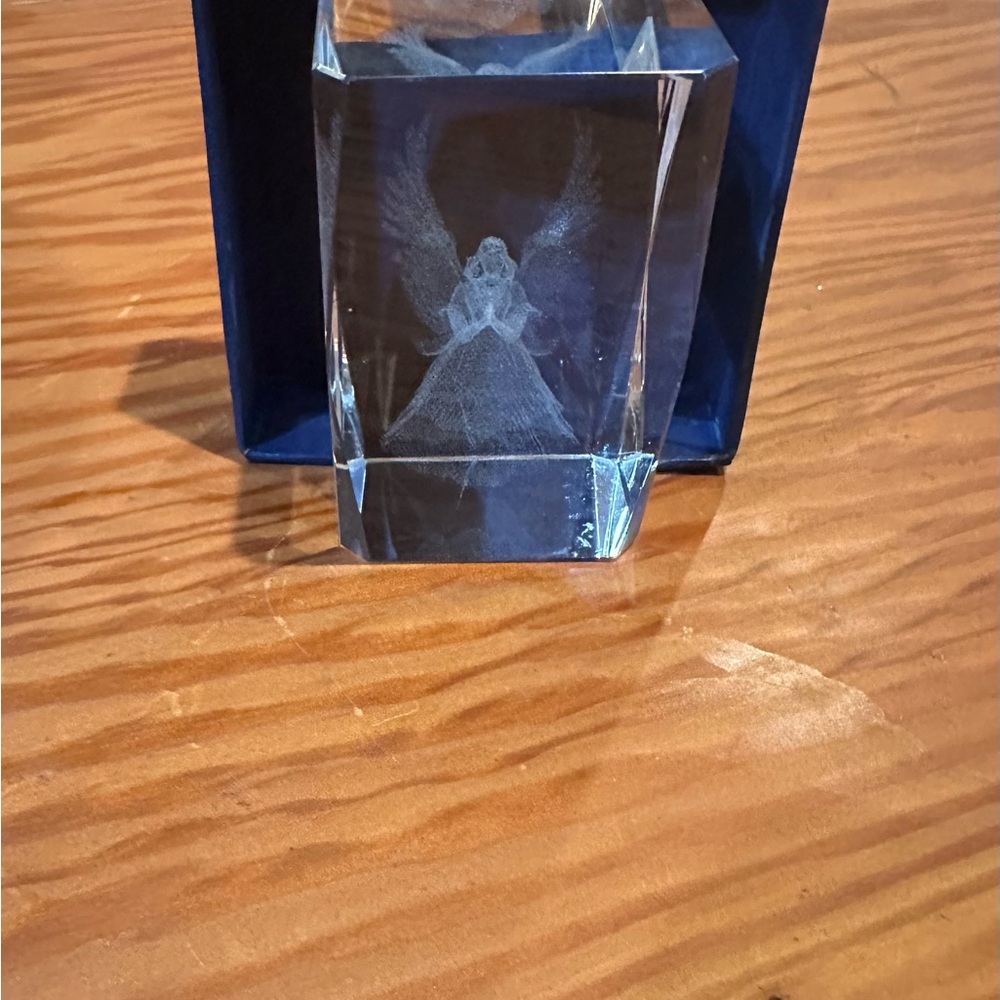 Angel etched glass cube in original Box New no visible flaws